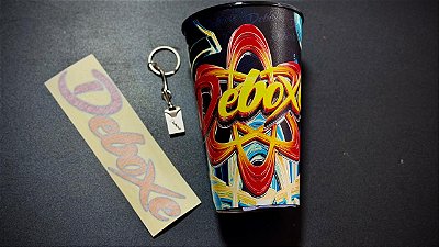 KIT PROMOCIONAL PEN DRIVE + COPO + ADESIVO