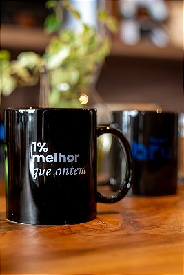 Caneca 1% melhor (preta)