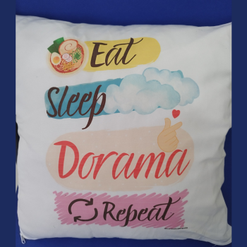 ALMOFADA DORAMEIRA COM ENCHIMENTO 40X40CM MODELO 02