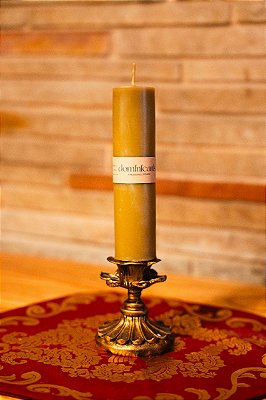 Vela de Cera de Abelha Maciça 15,0cm x 4,0cm