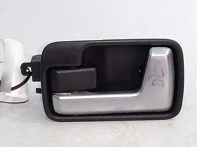 Maçaneta Interna Dianteira Esquerda Land Rover Discovery 3