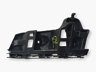 Guia Trava Parachoque Traseiro Direito Vw Jetta 2019 2020