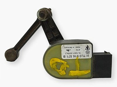 Sensor Suspensão Traseira Direita Vw Touareg 2005 2006 2007
