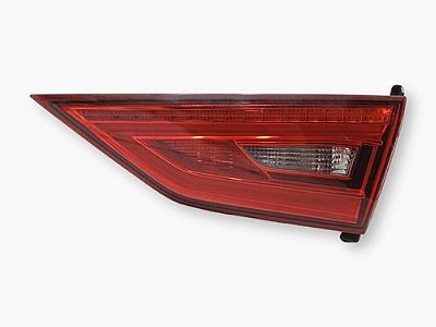 Lanterna Tampa Direita Audi A3 1.4 2015 2016 2017