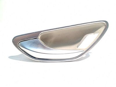 Maçaneta Interna Porta Diant Esq Mercedes C200 2015 2018