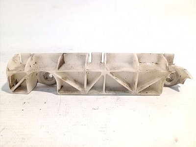 Guia Lanterna Traseira Direita Mitsubishi Outlander 2007
