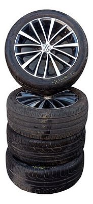 Jogo Roda Pneu Bom Vw Jetta Tsi 2011 2012  235 45 17