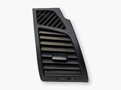 Difusor Ar Esquerdo Bmw 120i 2006 2007 2008 2009 2010