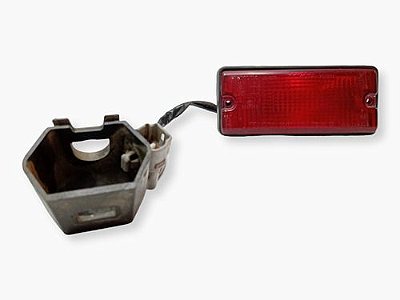 Lanterna Tampa Traseira Toyota Rav4 Esqueda 2009 2010 2012