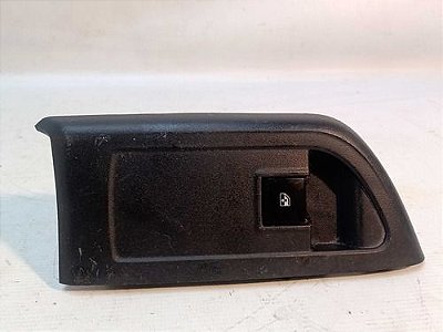 Botão Acabamento Vidro Porta Dianteiro Direito Gm Onix 2015
