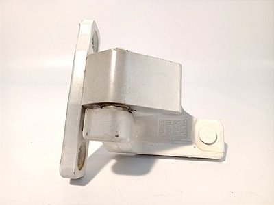 Dobradiça Inf Porta Tras Direita Mercedes C200 2015 2018