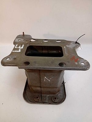 Suporte Alma Dianteira Esquerda Chevrolet Captiva 2008 2010