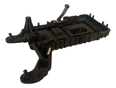 Suporte Base Bateria Volkswagen Jetta Tsi 2014 2015 2016