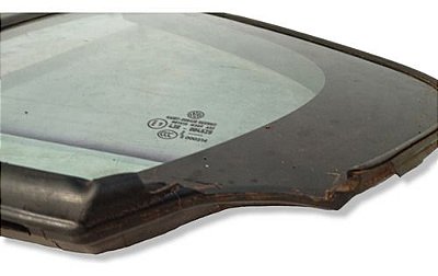 Vidro Fixo Traseiro Esquerdo Vw Jetta Tsi 2012 2013 2014