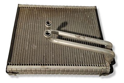 Radiador Ar Cond Caixa Ar Mercedes Gla200 2014 2015 2016
