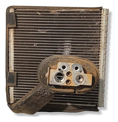 Radiador Ar Condicionado Caixa Ar Vw Tiguan 2.0 2012 2014