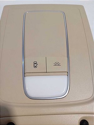 Luz Cortesia Teto Dianteira Audi Q3 2018