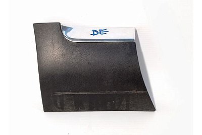 Aplique Para-lama Dianteiro Esquerdo Vw Touareg 2008 2009
