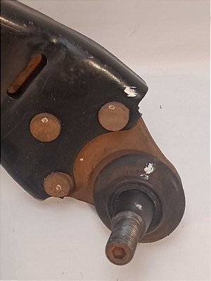 Bandeja Balança Dianteira Direita Freelander 2 S/ Bucha