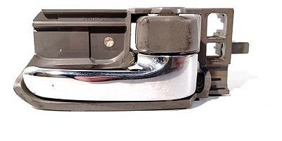 Maçaneta Interna Lado Direito Toyota Corolla 2004 2005 2006