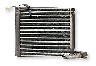Radiador Ar Cond Caixa Ar Toyota Hilux Sw4 2.7 2012 2014 201
