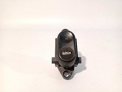 Botão Trava Porta Dianteiro Direito Chrysler Pt Cruiser 2008