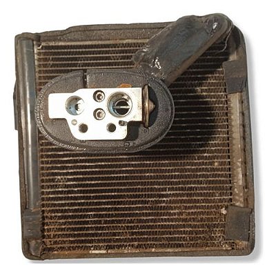 Radiador Ar Cond Caixa Evaporadora Vw Passat B7 2012 2014