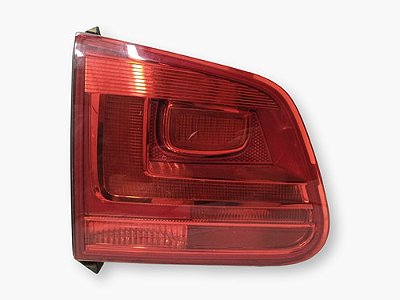 Lanterna Esquerda Tampa Traseira Volkswagen Tiguan 2014 2015
