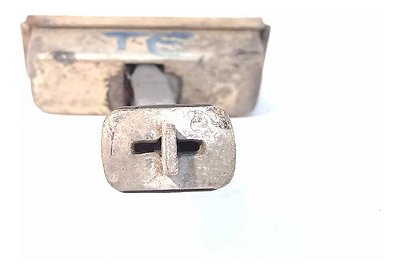 Limitador Porta Traseira Esquerda Jeep Cherokee 2007 2008