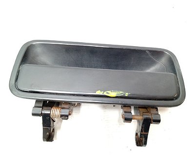 Maçaneta Externa Traseira Esquerda Freelander 2004 Detalhe