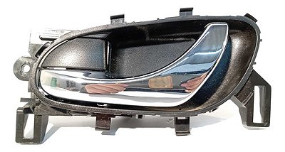 Maçaneta Interna Traseira Esquerda Nissan Sentra 2014 2015