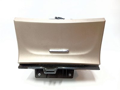 Porta Treco Entrada Usb Aux Tomada 12v Grand Cherokee 2015