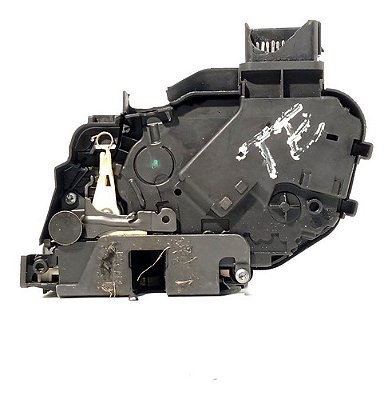 Trava Fechadura Porta Tras Esq Detalhe Land Rover Sport 2004