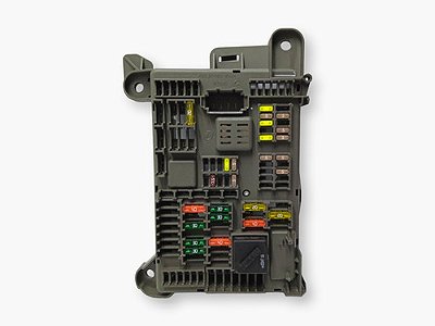 Caixa Fusivel Interna Bmw X6 3.0 2013 2014 2015