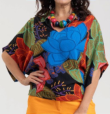 Blusa Morcego Gola Estampa Artesanal