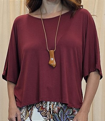 Blusa Morcego Manga Curta Bordô