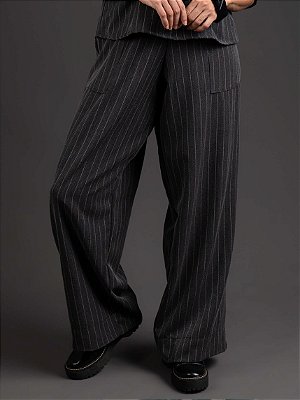 Calça Pantalona Risca de Giz Preta