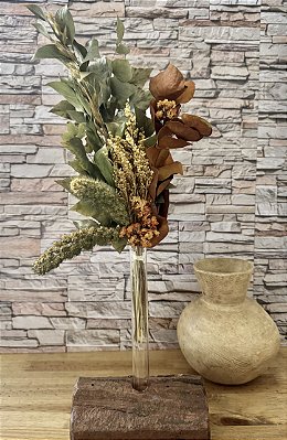 Arranjo Solitário com Flores Desidratadas