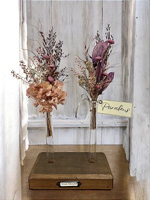 Duo de Flores Parabéns