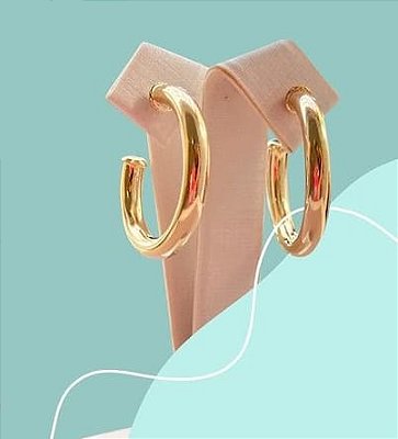 Brinco Argola Tubo Lisa M Banhado em Ouro 18k.
