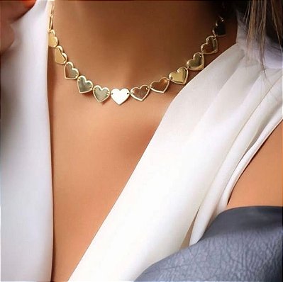 Colar Choker Feminino Corações Lisos Banhado em Ouro 18 k.
