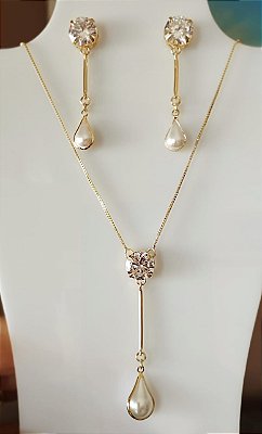 Conjunto Colar Gravatinha e Brinco com Pedra de Zircônia e Pérola Formato Gota  Banhado em Ouro 18 k.