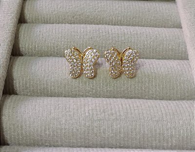 Brinco Borboleta Cravejado com Zircônia Cristal  Banhada em Ouro 18 k.