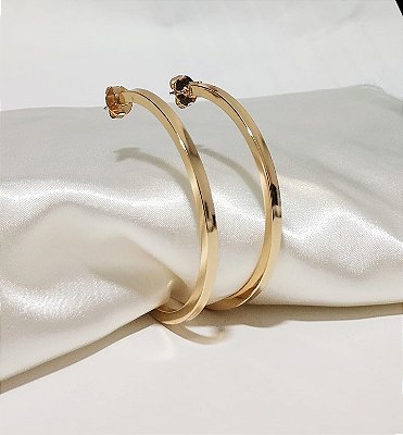 Brinco Argola Achatada Lisa Banhada em Ouro 18 k.