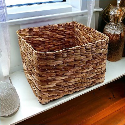 Caixinha Quadrada de Palha de Taboa 22x15