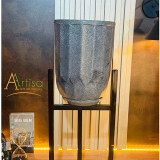 Suporte de ferro para vasos Tripé n2