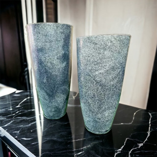 KIT vasos M e G estilo mármore com pratos