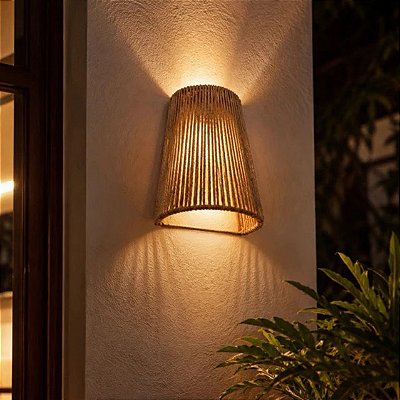 Arandela Cone M de Palha de Milho 22x25 Decorativa Artesanal cod 371