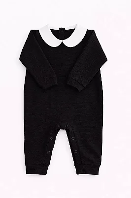 Macacão Moletinho Com gola - Preto