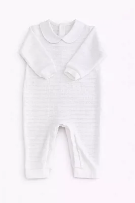 Macacão Moletinho Com gola - Preto